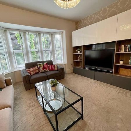 Modern 2 Bed Flat W Parking, Dog Friendly, Central Bournemouth Exterior foto