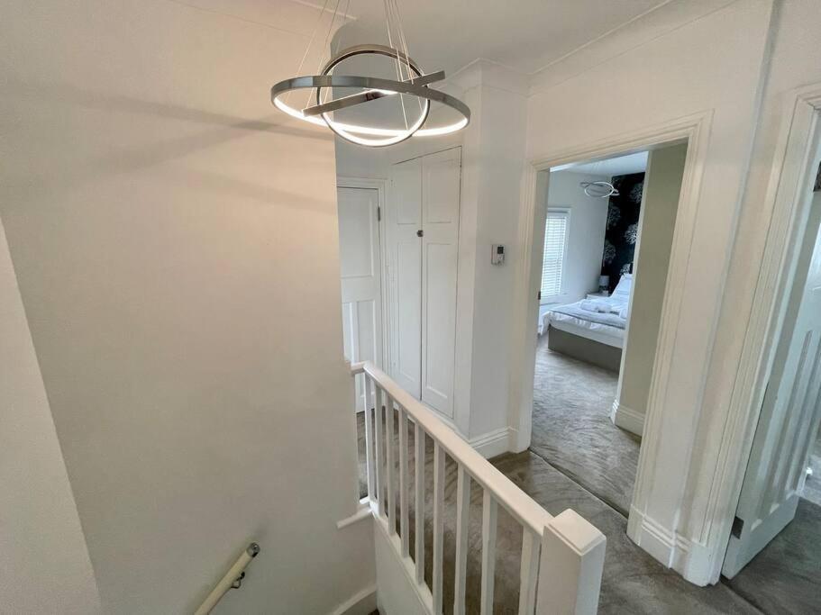 Modern 2 Bed Flat W Parking, Dog Friendly, Central Bournemouth Exterior foto