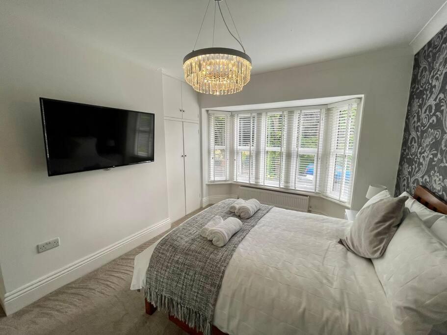 Modern 2 Bed Flat W Parking, Dog Friendly, Central Bournemouth Exterior foto